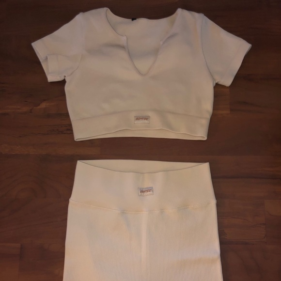 BoandTee Pants - BO+TEE Short Sleeve & Biker Short SET